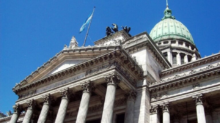 El Gobierno prorrogó las sesiones ordinarias: ¿Qué proyectos tratará y cuándo?