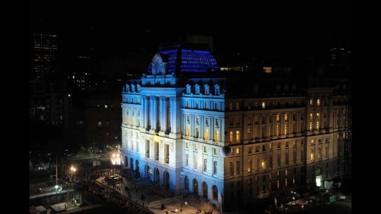 El CCK pasa a llamarse “Palacio Libertad”