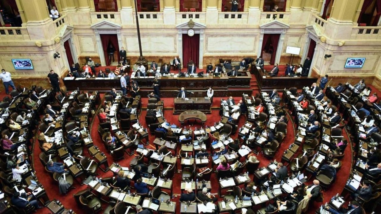 Juran los 130 diputados electos en octubre