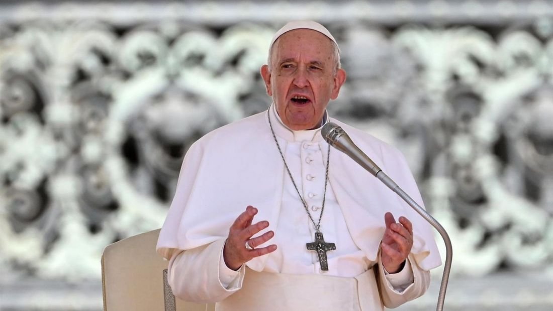 El Papa Francisco suma a tres argentinos al Vaticano