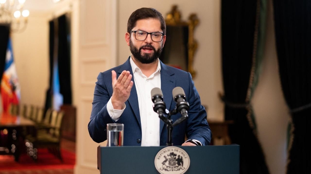 Chile: Boric anunció medidas económicas y repudió el golpe de Estado
