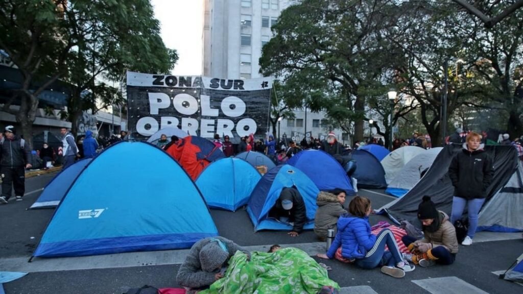 Acampe en el Ministerio de Economía: ¿Qué se reclama?