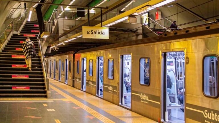 Subtes: Metrodelegados advierten huelga por tiempo indeterminado