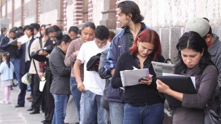 Oficializaron el pago de un bono de $20.000 para desempleados