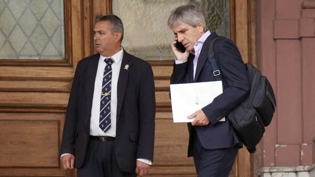 Los comunicados de Unión por la Patria y Cambiemos respecto al ajuste