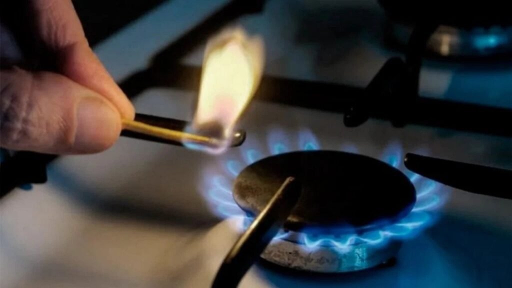 El Gobierno suspendió temporalmente el aumento del 300% en las tarifas de gas