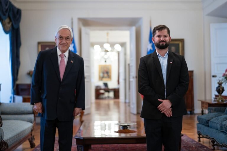 Boric despidió a Piñera con un conmovedor discurso
