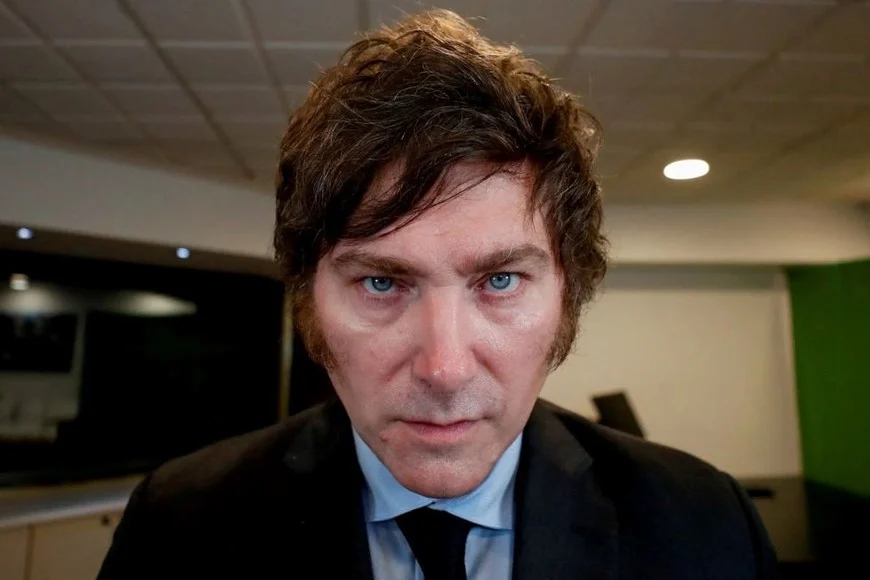 En este rincón… Javier Milei, en la esquina opuesta… ¡Todos los federados!