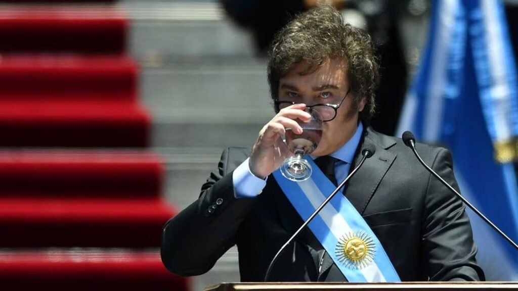 El informe de Amnistía Internacional sobre los primeros 100 días de Milei