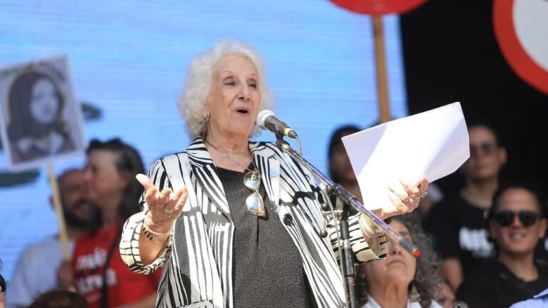 El documento completo de Abuelas y Madres que se leyó en Plaza de Mayo