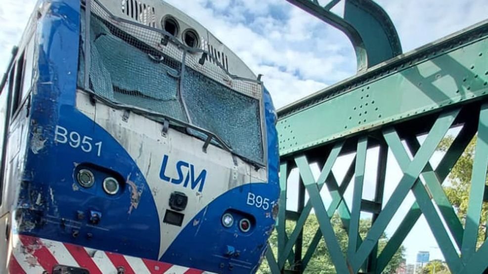 Choque de trenes en Palermo: imputan a dos maquinistas e investigan a dos auxiliares