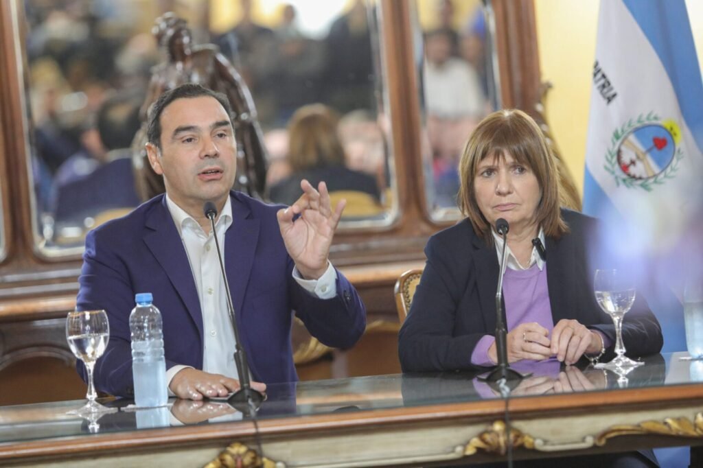 Bullrich defendió a Gustavo Valdés tras la denuncia por Loan