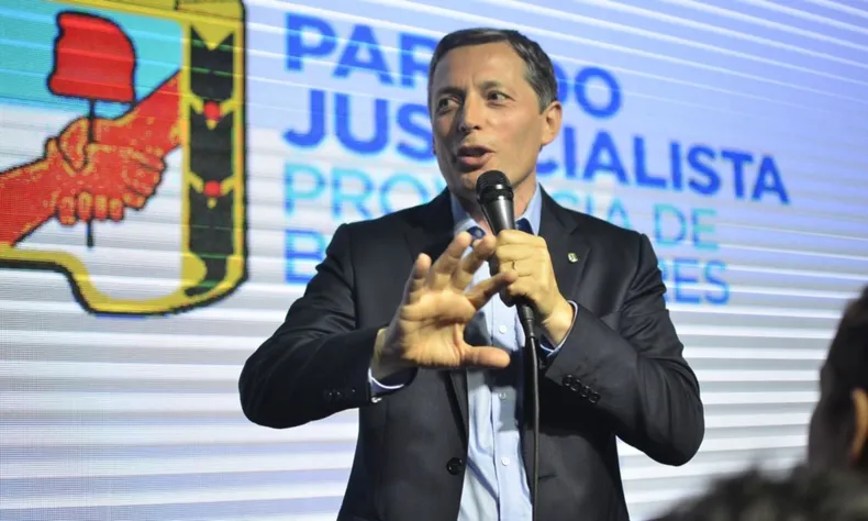 Fernando Gray critica a La Cámpora y el PJ en convocatoria