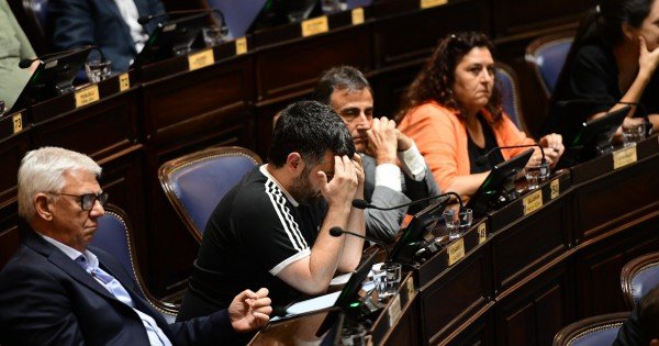 Kicillof y el fracaso del presupuesto: críticas a sus ministros