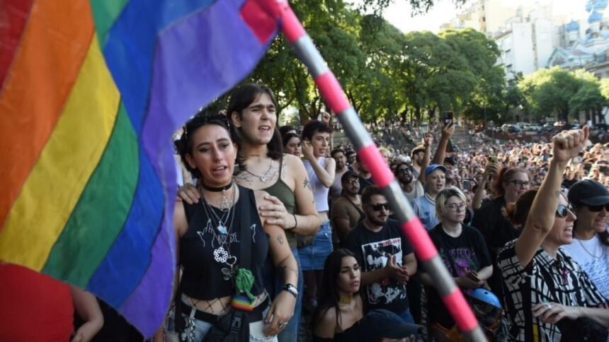 Asamblea LGBTQ+ contra Milei en Lezama