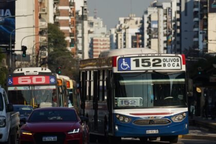 Aumento del 10% en precios de viajes en colectivo y subte