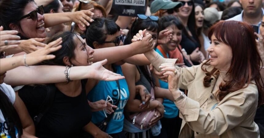 Cristina Kirchner: transformar el desamor en solidaridad y unidad