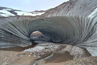 Cueva del Jimbo en Tierra del Fuego: derrumbe y causas.