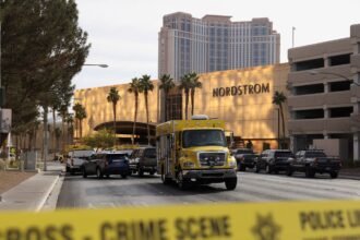 Explosión de Tesla frente a Torre Trump en Las Vegas: víctimas confirmadas