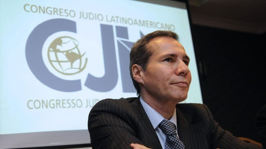 Gobierno entrega material desclasificado de Nisman a Fiscalía