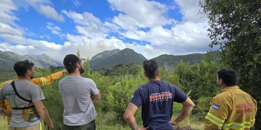 Incendio en Nahuel Huapi: Viento complica labores de brigadistas