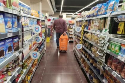 Indec revela inflación de diciembre, pronóstico por debajo del 3%