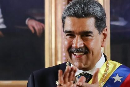 Maduro critica a Milei por intentar frenar su jura