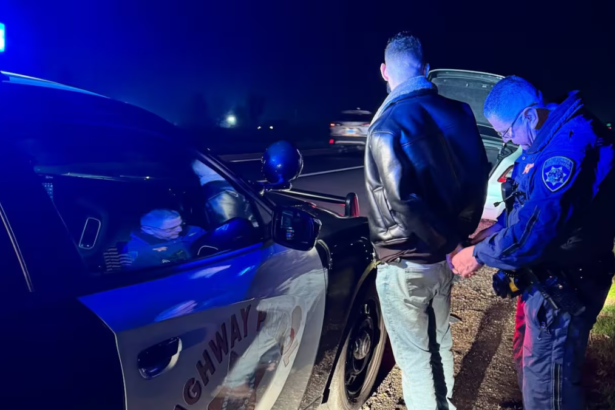 Manejaba bajo los efectos del alcohol con un mono y drogas