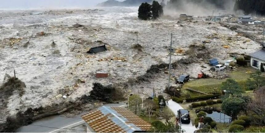 Terremoto en Japón provoca alerta de tsunami y evacuaciones urgentes