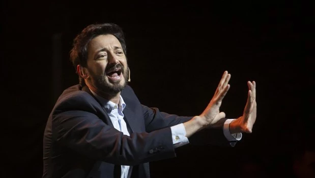Yeza critica el acuerdo con libertarios y defiende principios sobre poder