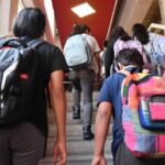 Clases inician para 3 millones, paro docente