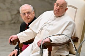 Crisis Respiratoria del Papa Francisco Alertan Su Estado Crítico