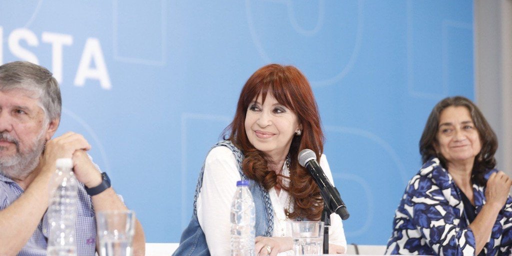Cristina Kirchner impulsa el PJ sin Kicillof