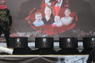 Hamas entrega el cuerpo de Shiri Bibas a la Cruz Roja