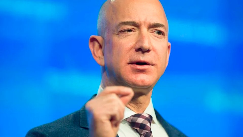 Bezos impulsa opiniones pro mercado en el Post