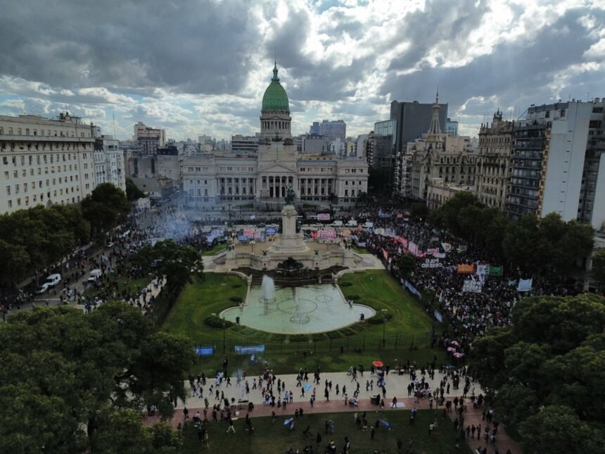 Movilización por los Jubilados: 5 Razones Clave para Unirte el Próximo Miércoles en Plaza Congreso