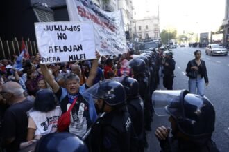 Jorge Macri anuncia colaboración entre Policía de la Ciudad y Nación para la marcha de jubilados tras apelar fallo judicial