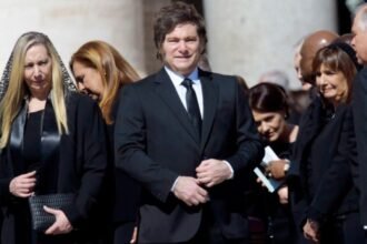 Cobros de Retornos en el Armado Federal del Oficialismo: Denuncias en Aumento y su Impacto en la Política Argentina