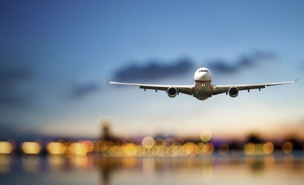 El Gobierno Asigna Rutas Aéreas Clave a Aerolínea Poco Conocida: ¿Qué Implica para el Mercado?