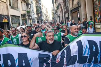 ATE se Levanta: Desafío al Gobierno por el Día del Trabajador Estatal y el Decreto de Milei