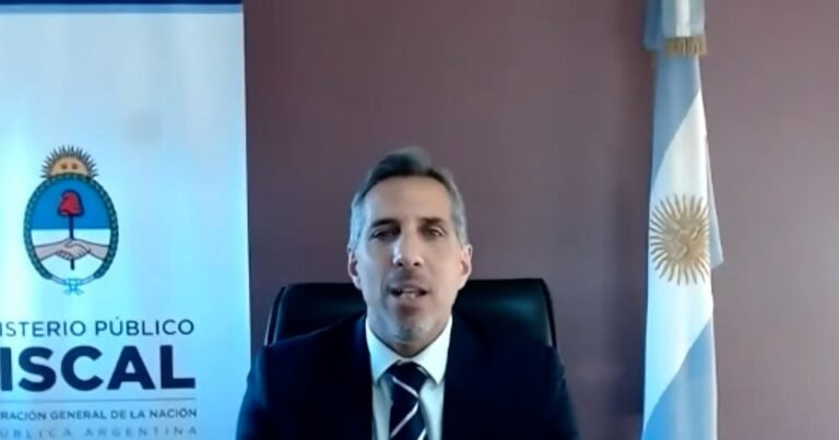 Fiscales Luciani y Mola se oponen a prisión domiciliaria de Cristina Kirchner: ¿Qué significa para el futuro del caso?