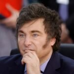 Gobierno Argentino Rechaza Ataques de Irán a Israel y Denuncia Nombramiento de Militar Implicado en el Atentado a la AMIA