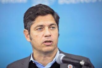 Kicillof critica a Milei: Desempleo en aumento y la implementación del plan de la derecha en Argentina