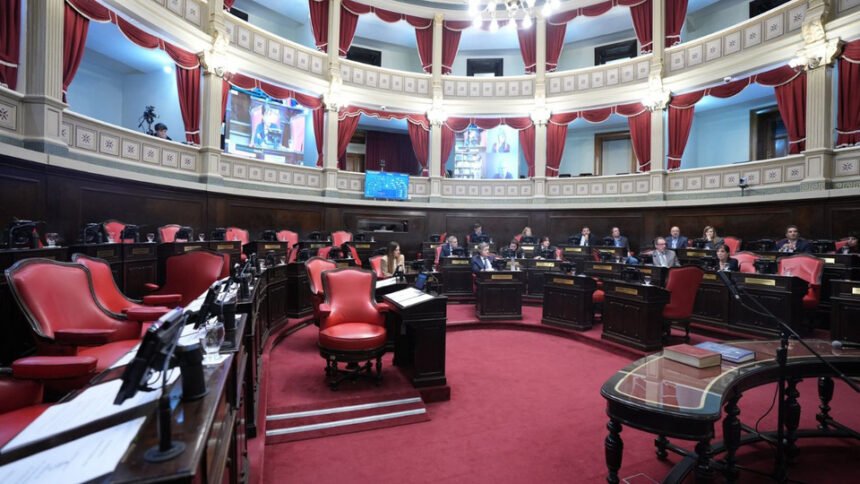 Re-reelecciones en Argentina: El oficialismo se queda sin quórum y el proyecto se congela nuevamente
