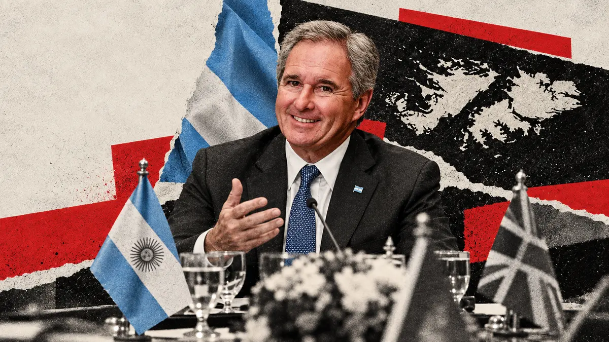 Collage editorial conceptual. Quirno reclama negociar Malvinas ante el embajador británico. No es una fotografía del acontecimiento.